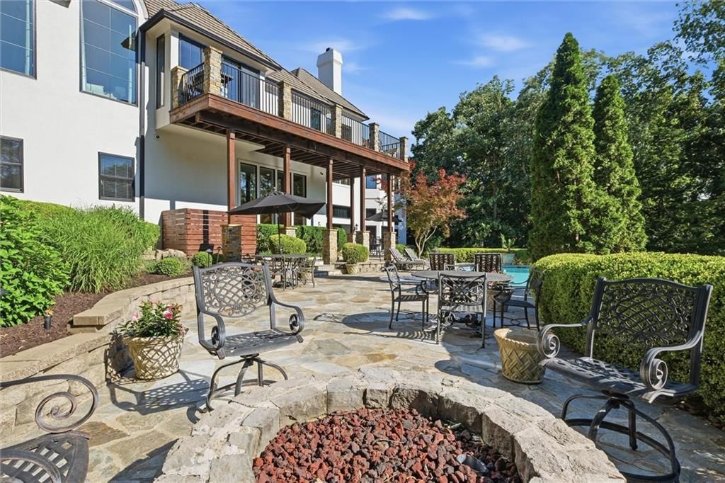 Photo 71 of 98 - 1425 Woodbury Drive, Liberty, MO 64068