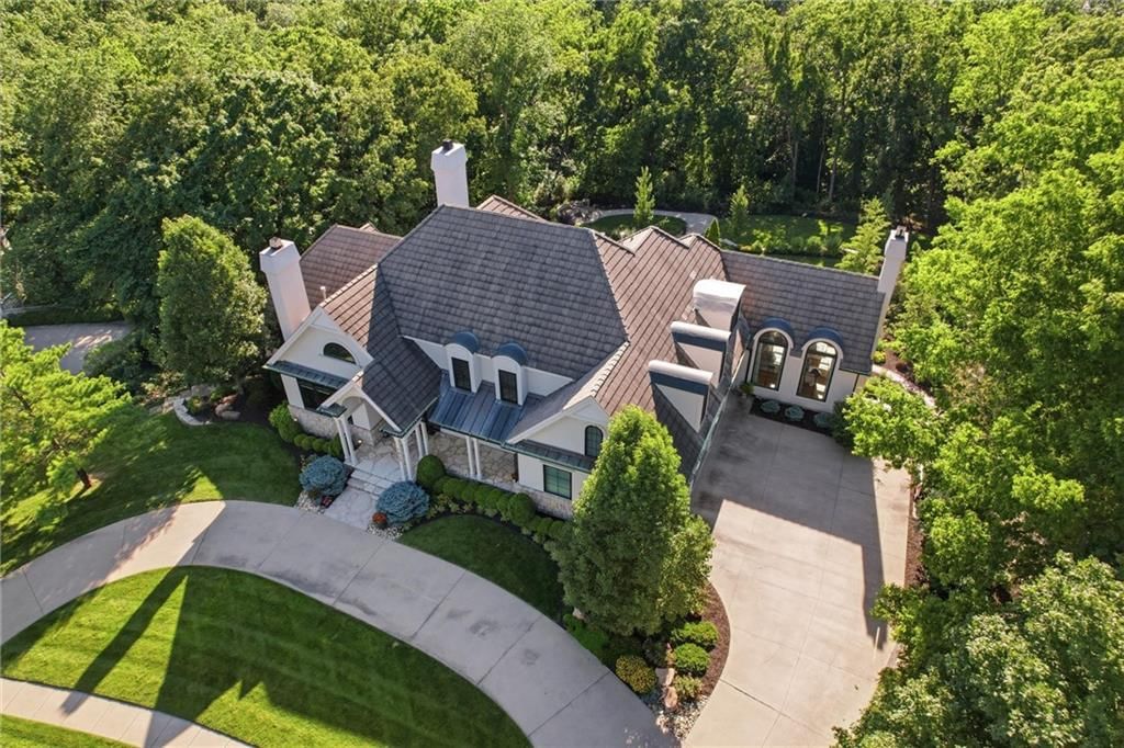 Photo 90 of 98 - 1425 Woodbury Drive, Liberty, MO 64068