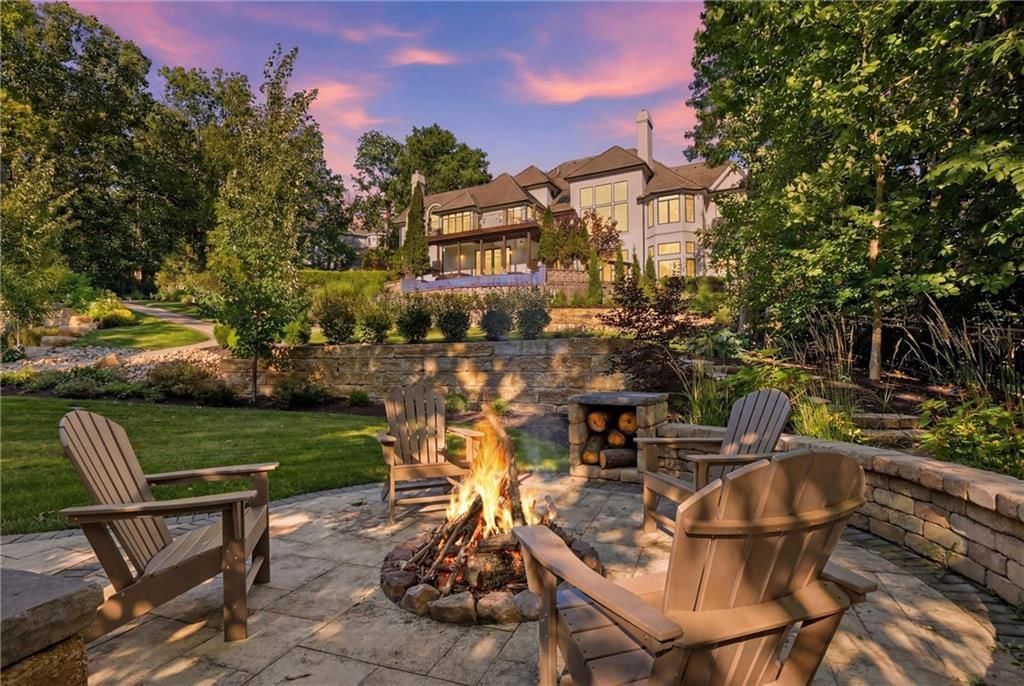 Photo 92 of 98 - 1425 Woodbury Drive, Liberty, MO 64068