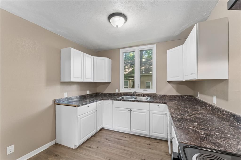 334 SW Orchard Street — photo 7