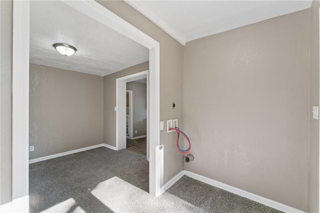 334 SW Orchard Street — photo 21