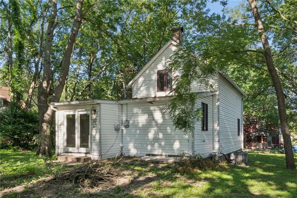 334 SW Orchard Street — photo 24