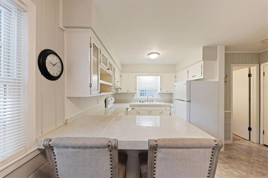 5433 Foster Street — photo 13
