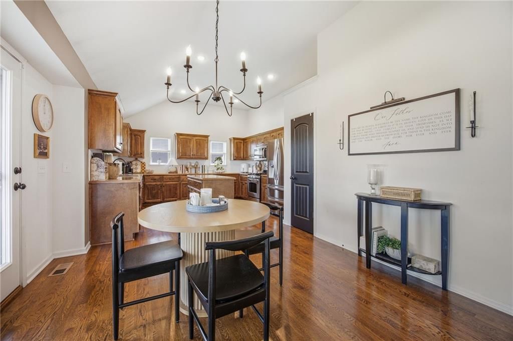 8210 NE 102nd Street — photo 13