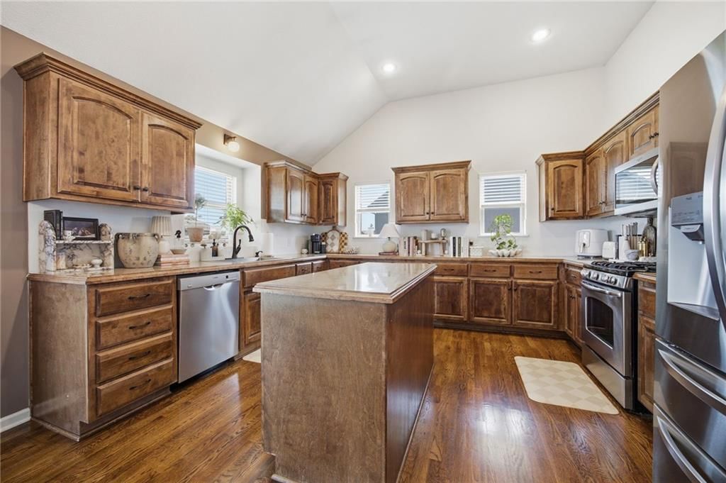 8210 NE 102nd Street — photo 15