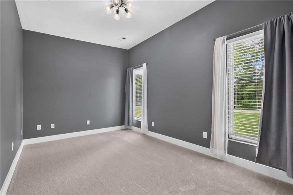 1701 NE Cookingham Drive — photo 30