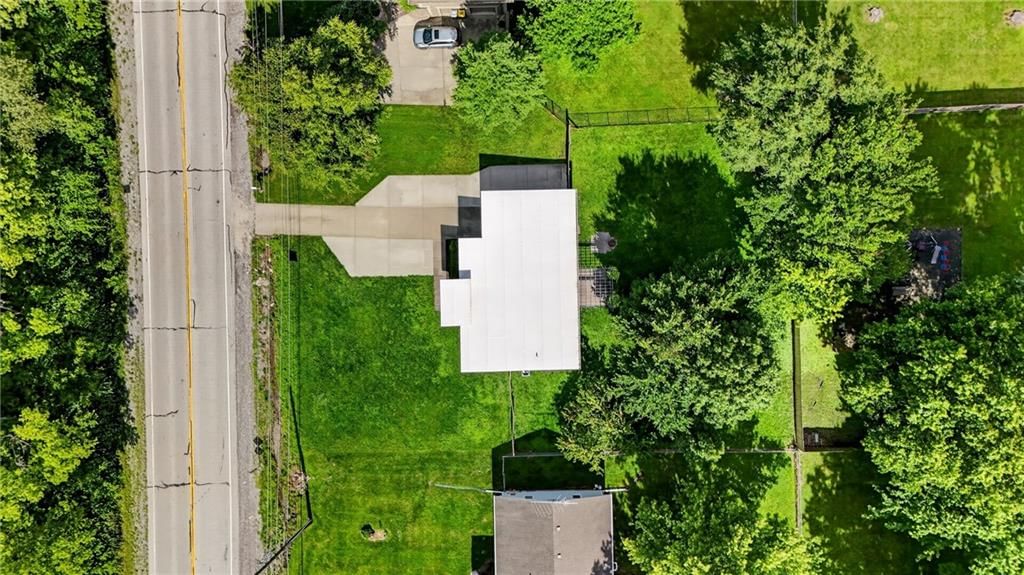 1701 NE Cookingham Drive — photo 39