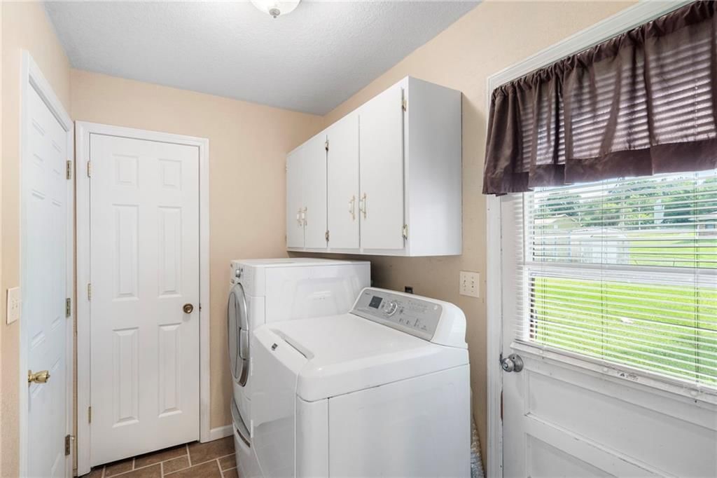 430 Chestnut Drive — photo 17