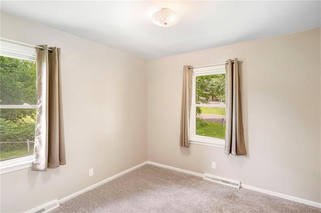 430 Chestnut Drive — photo 21