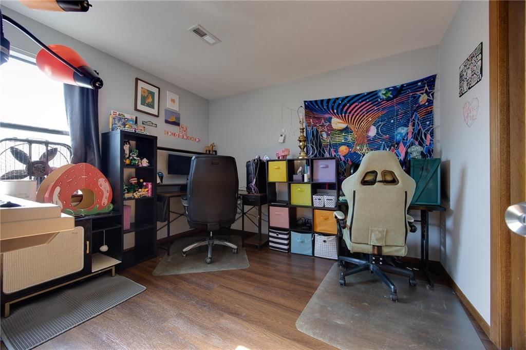1316 Westbrooke Street — photo 18