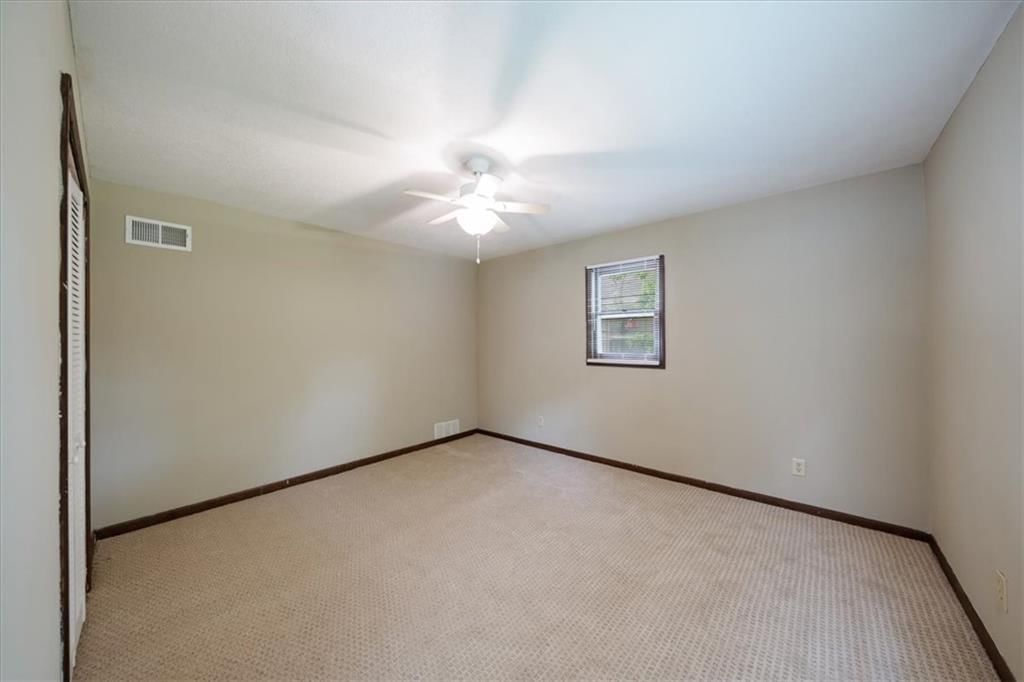 2106 W 48th Street — photo 15