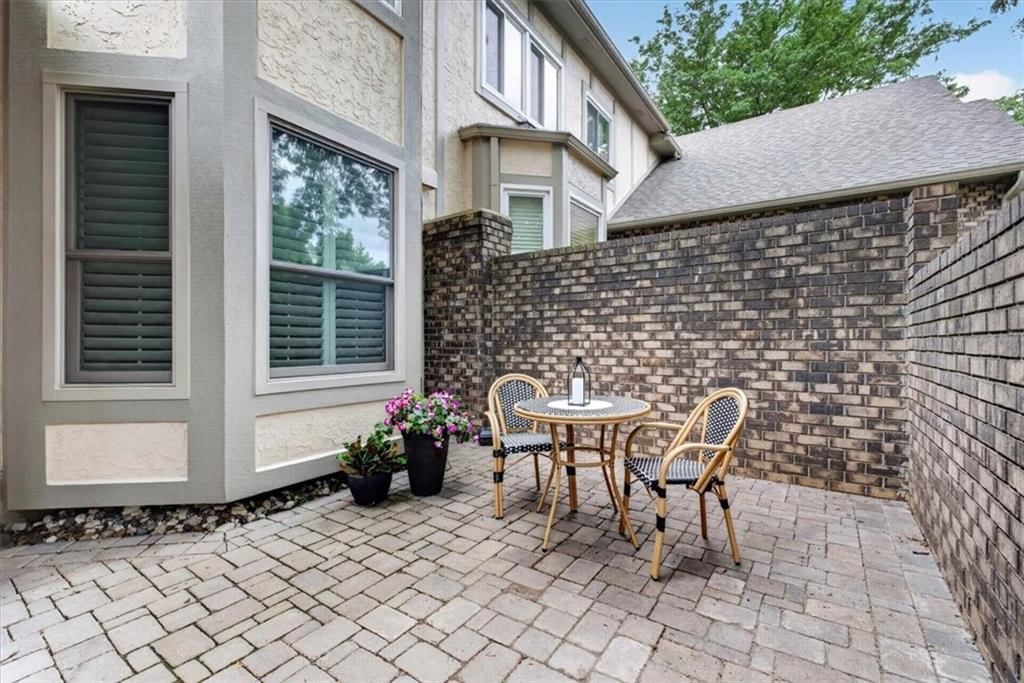 6320 Kennett Place — photo 4
