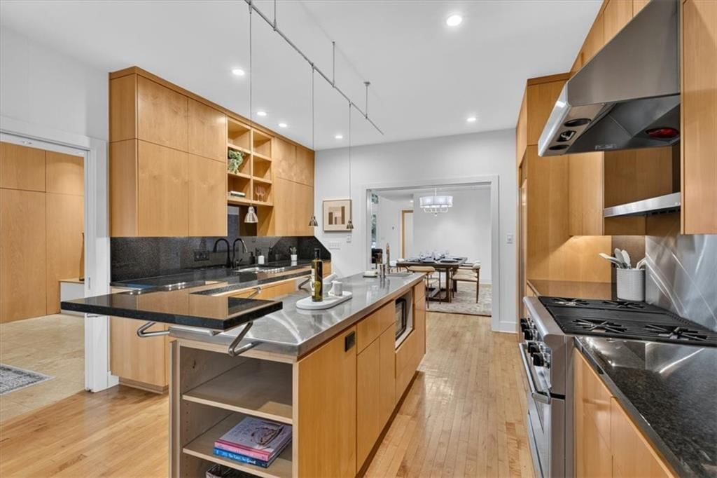 6320 Kennett Place — photo 15