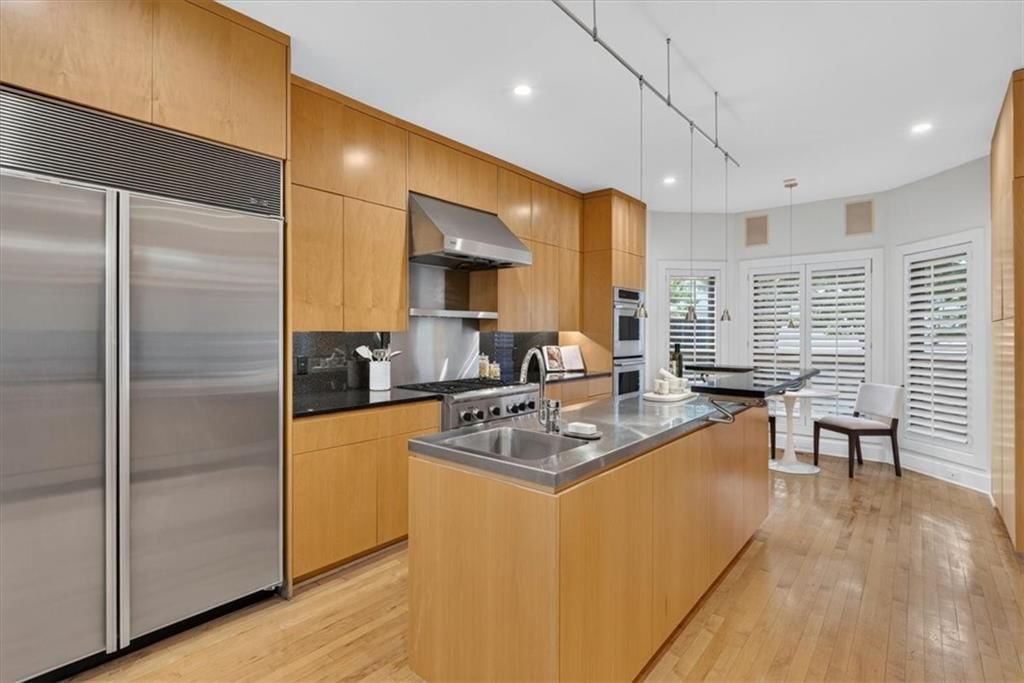 6320 Kennett Place — photo 16