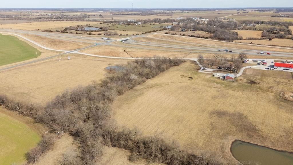 587 NW First Tract 3 Lane — photo 38