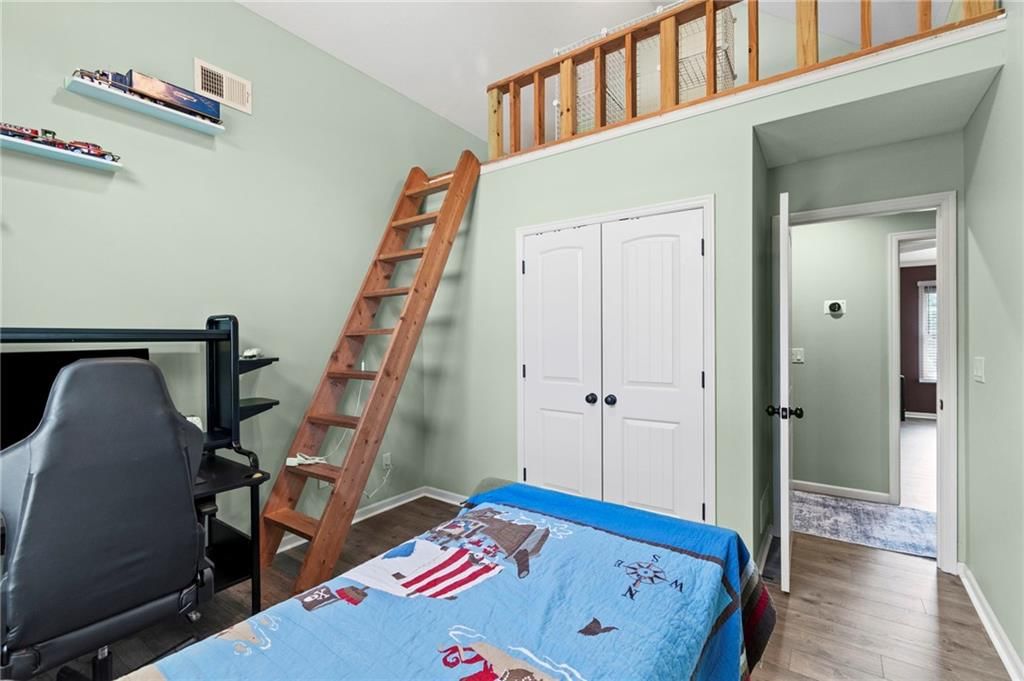 2907 NE Viewpark Place — photo 42