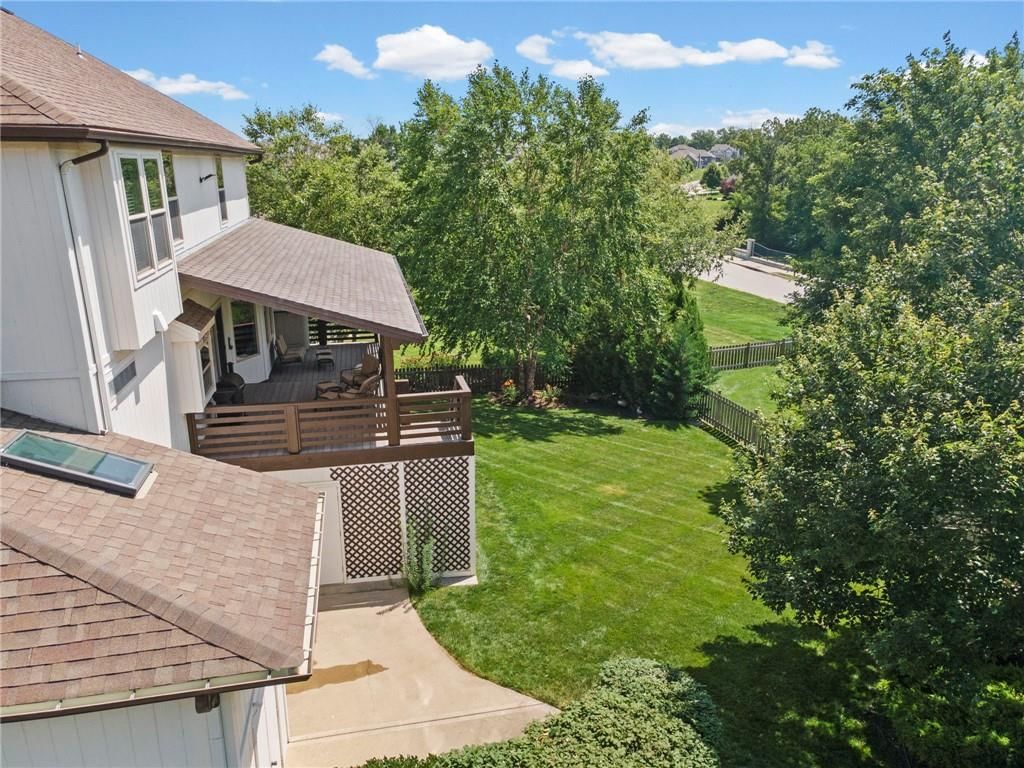 2907 NE Viewpark Place — photo 62