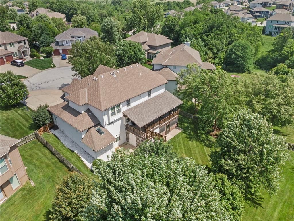 2907 NE Viewpark Place — photo 68