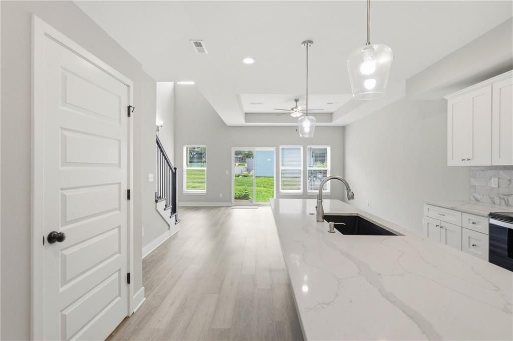 21843 W 123rd Terrace — photo 9