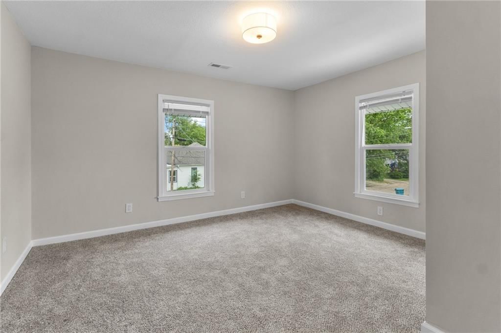 922 5th Street — photo 16