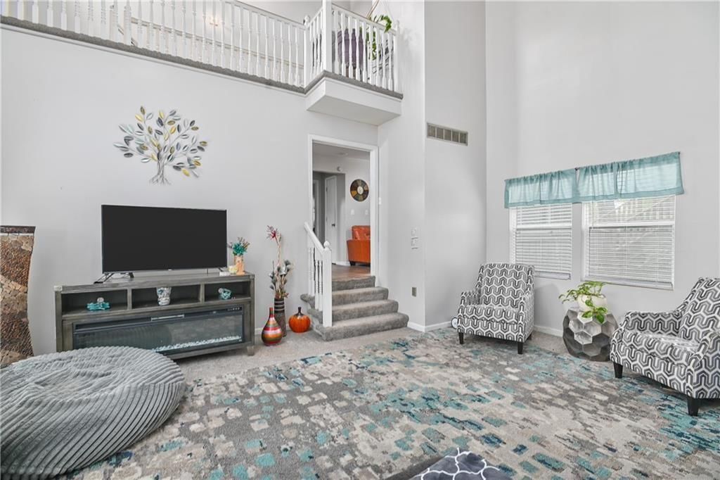 13341 Metropolitan Avenue — photo 4