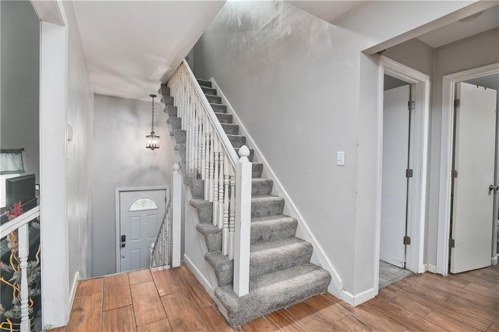 13341 Metropolitan Avenue — photo 18