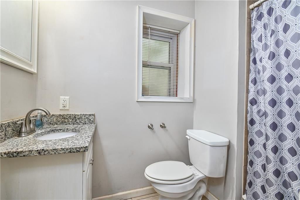 13341 Metropolitan Avenue — photo 22