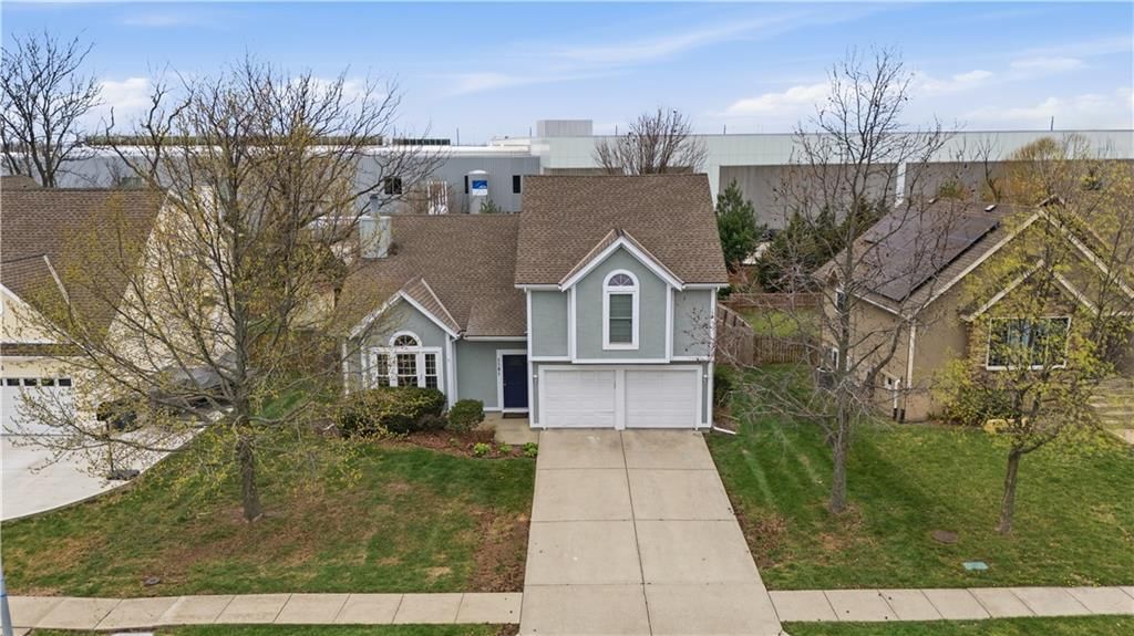 1181 E Meadow Lane — photo 3