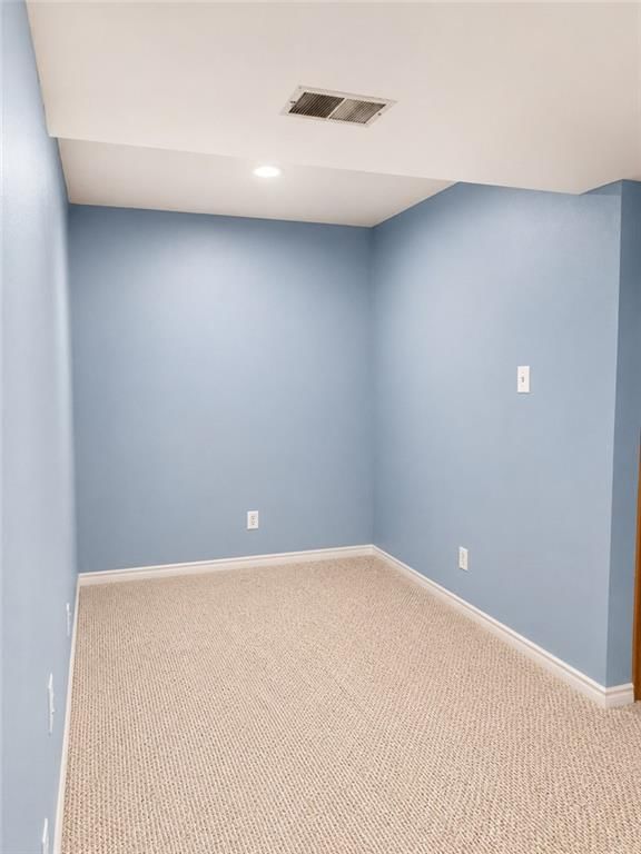 1181 E Meadow Lane — photo 23