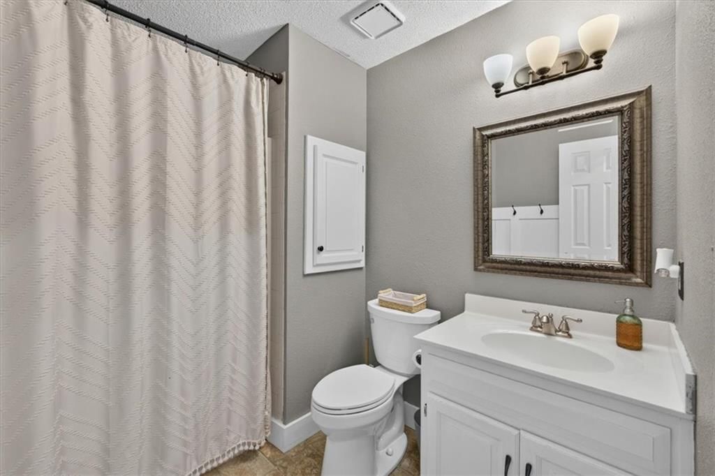 207 NE Bridge Place — photo 29