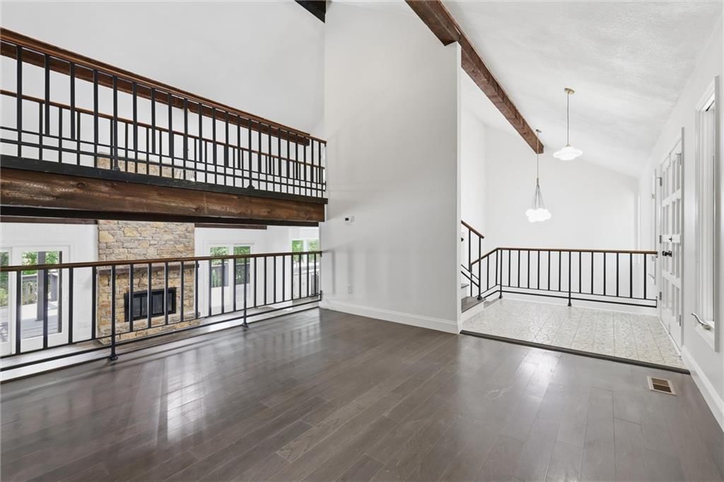 12815 CHERRY Street — photo 10
