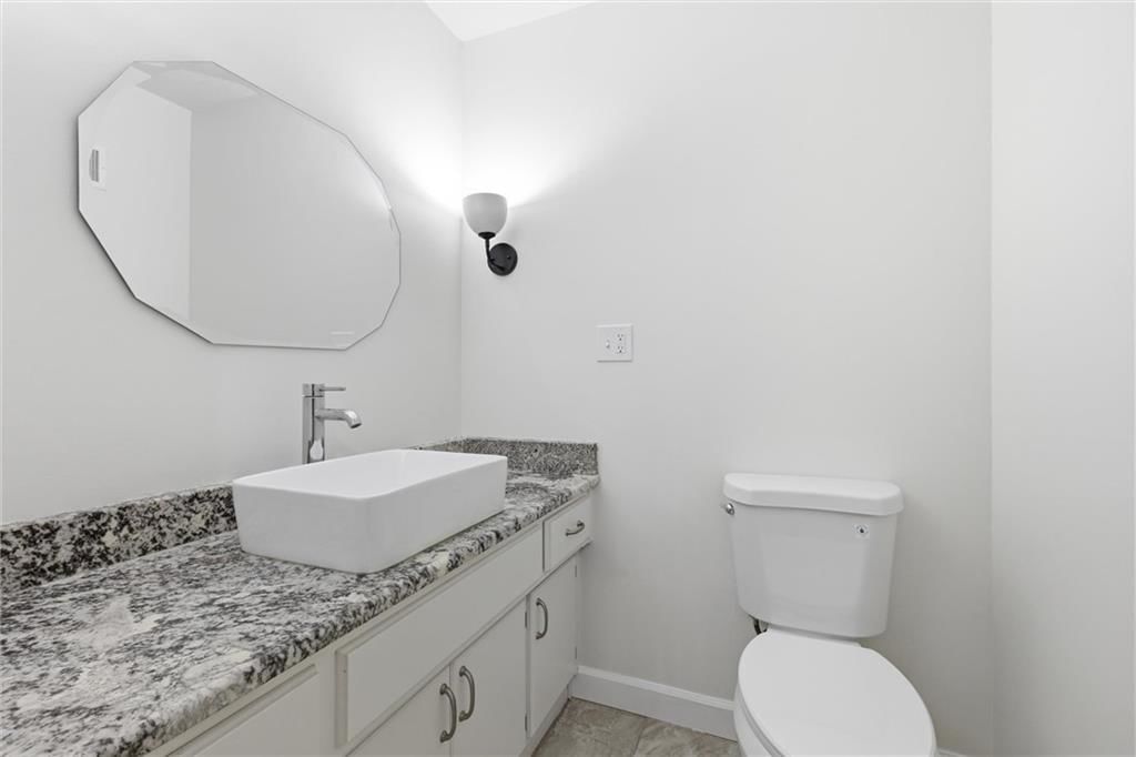 12815 CHERRY Street — photo 16