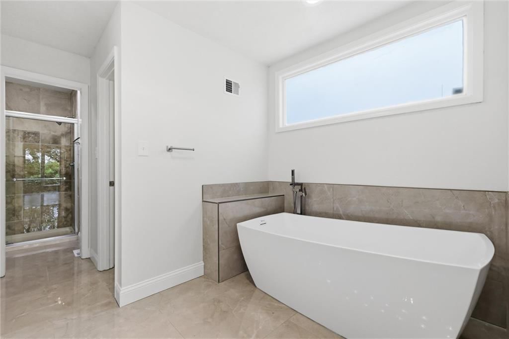 12815 CHERRY Street — photo 20