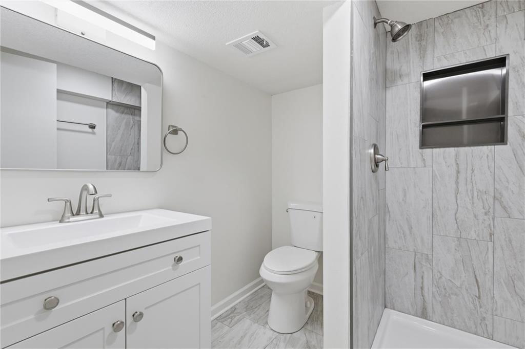 12815 CHERRY Street — photo 29