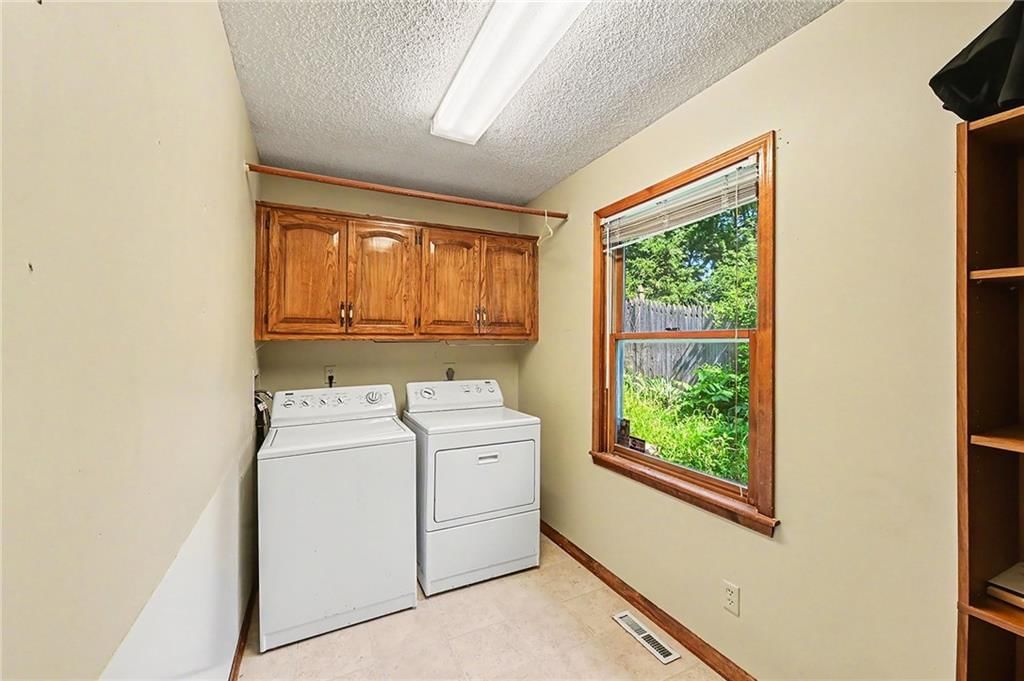 5710 N Spruce Avenue — photo 13