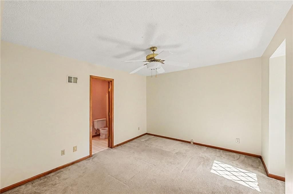 5710 N Spruce Avenue — photo 25