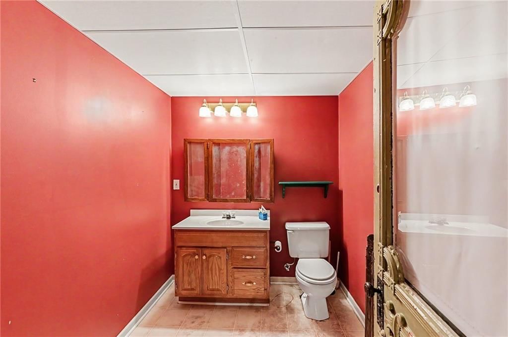 5710 N Spruce Avenue — photo 27