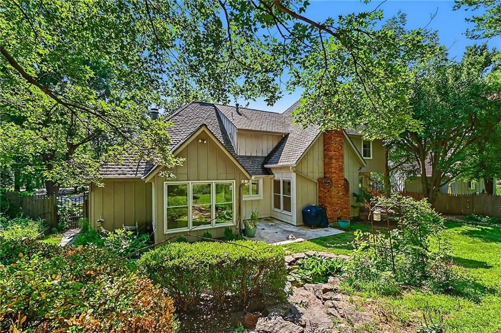 5710 N Spruce Avenue — photo 32