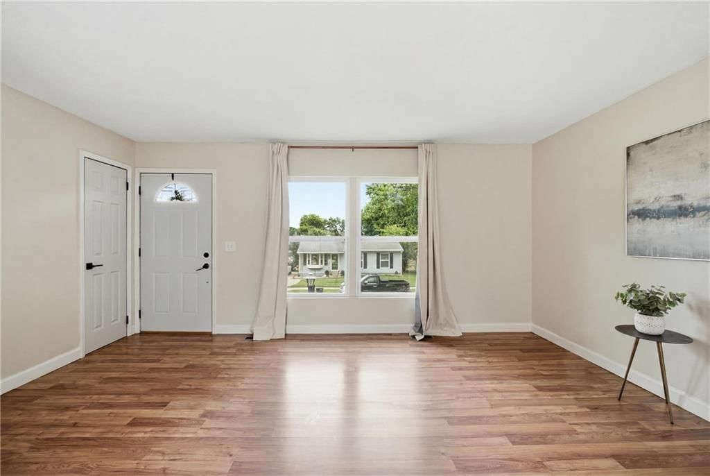 2506 College Lane — photo 4