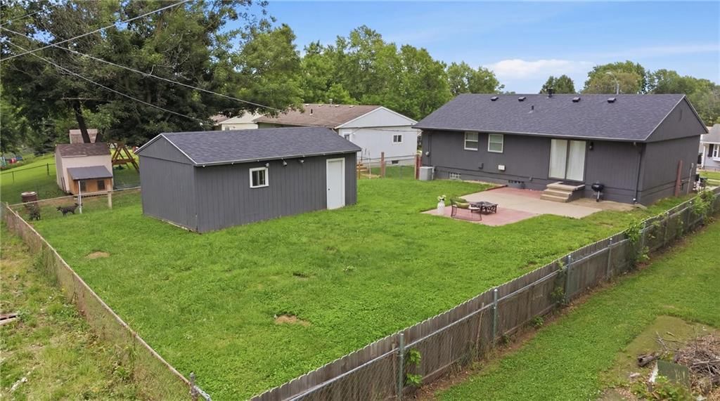 2506 College Lane — photo 30