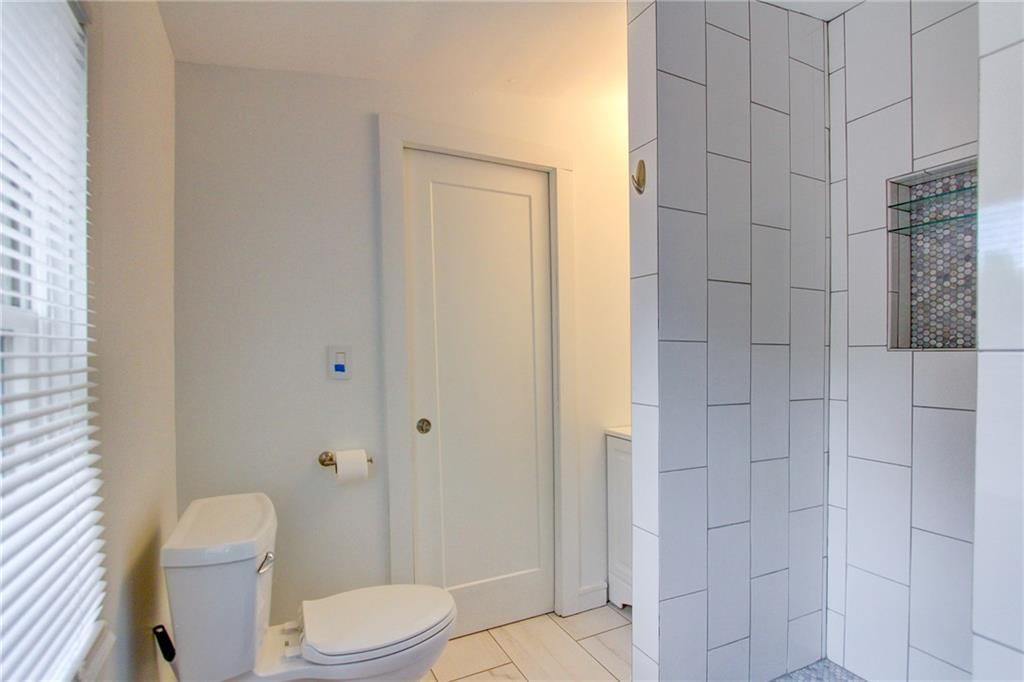 61 H Street — photo 22