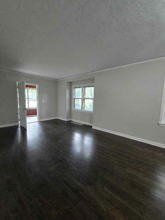9004 E 55th Street — photo 9