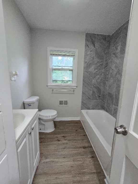 9004 E 55th Street — photo 11