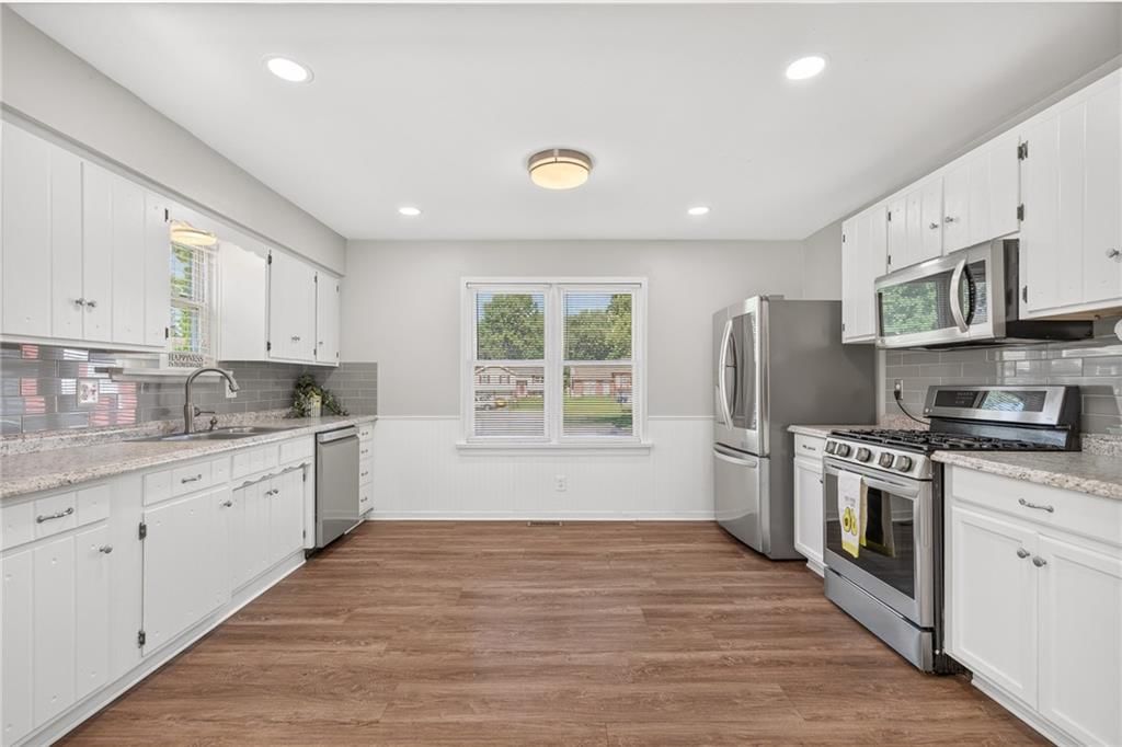 719 S 6th Street — photo 10