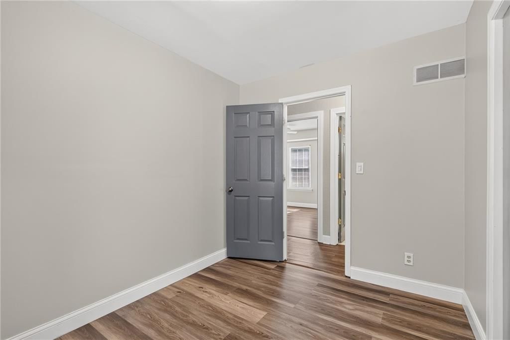 719 S 6th Street — photo 21