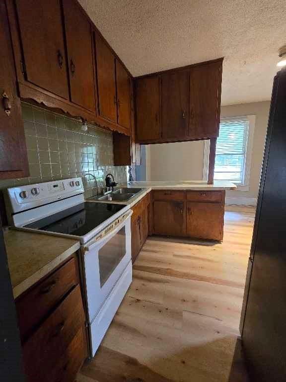 406 Main Street — photo 7