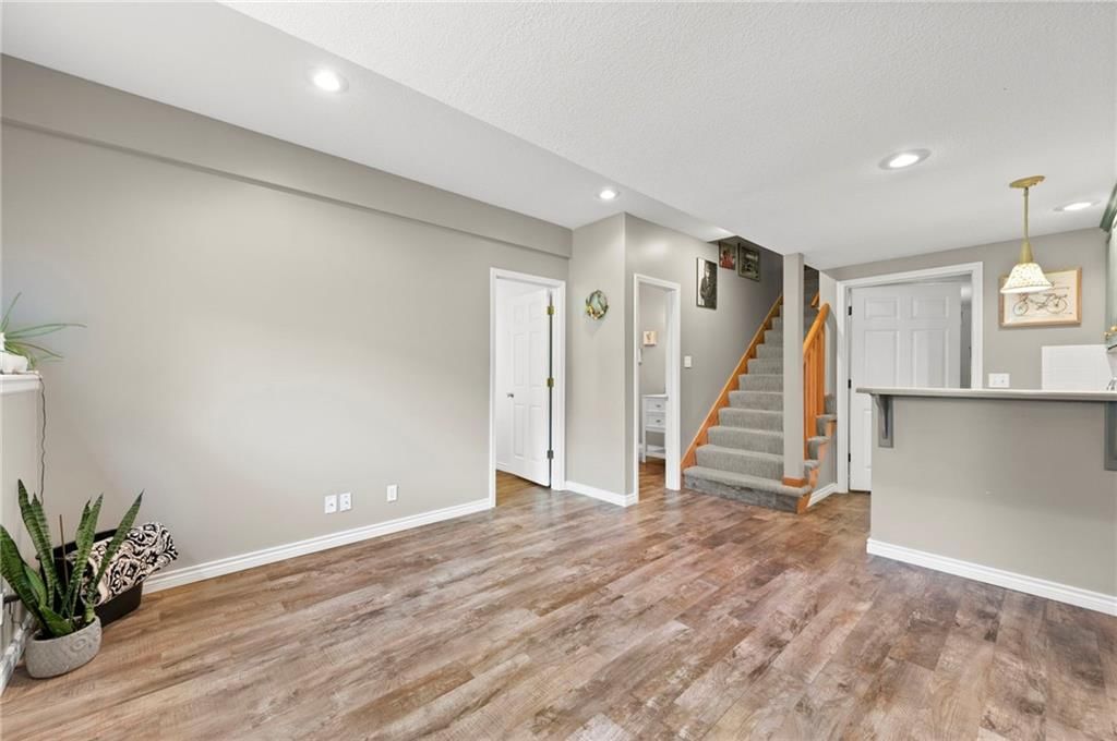 1812 N 150th Street — photo 32