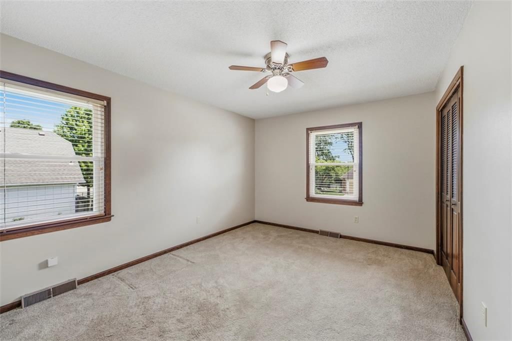 1022 SE 5th Street — photo 22