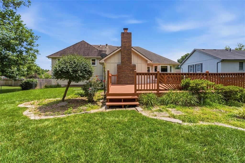 1022 SE 5th Street — photo 35