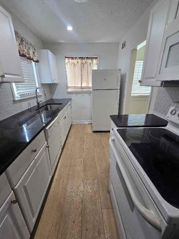 7229 Agnes Avenue — photo 6